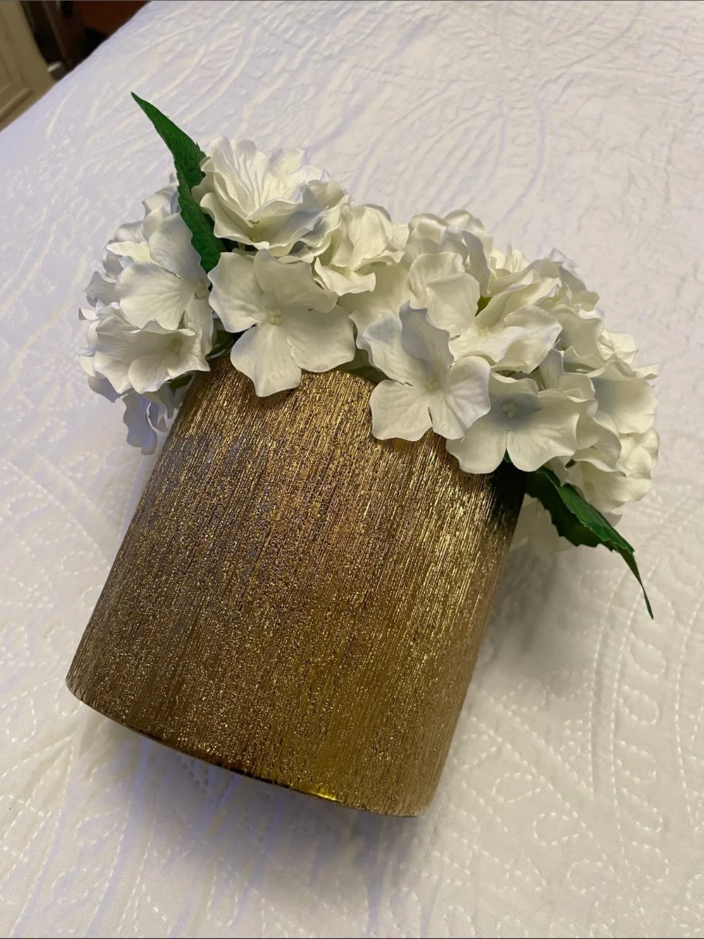 Elegant Faux Artificial White Hydrangeas Arrangement with Gold Color Pot Vase